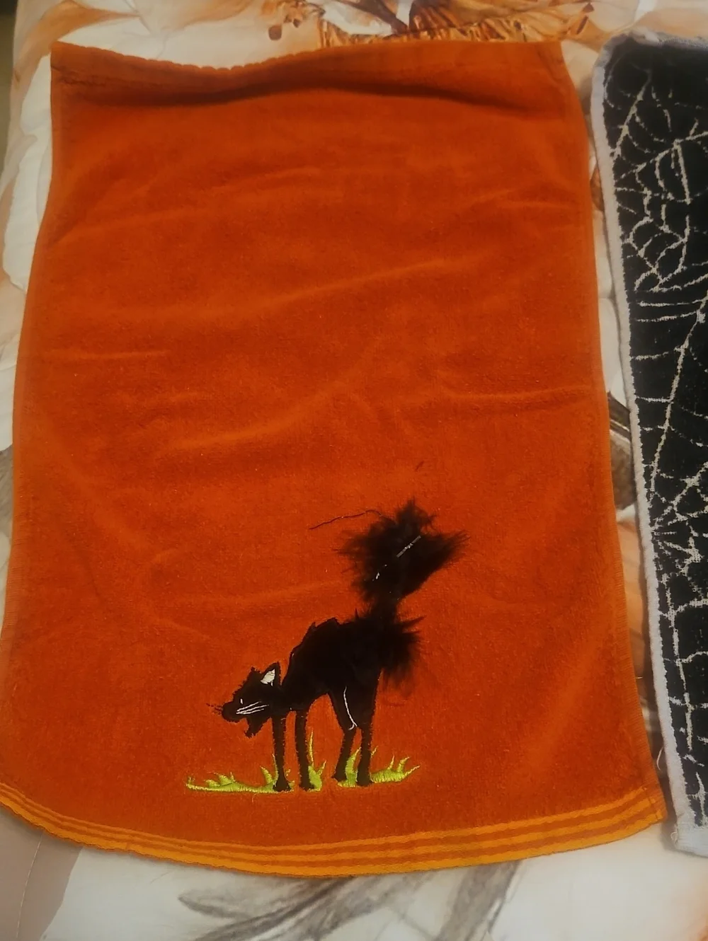 Hallowern Towels Kitchen Rust  & BLACK Celebrate Together 100% Cotton